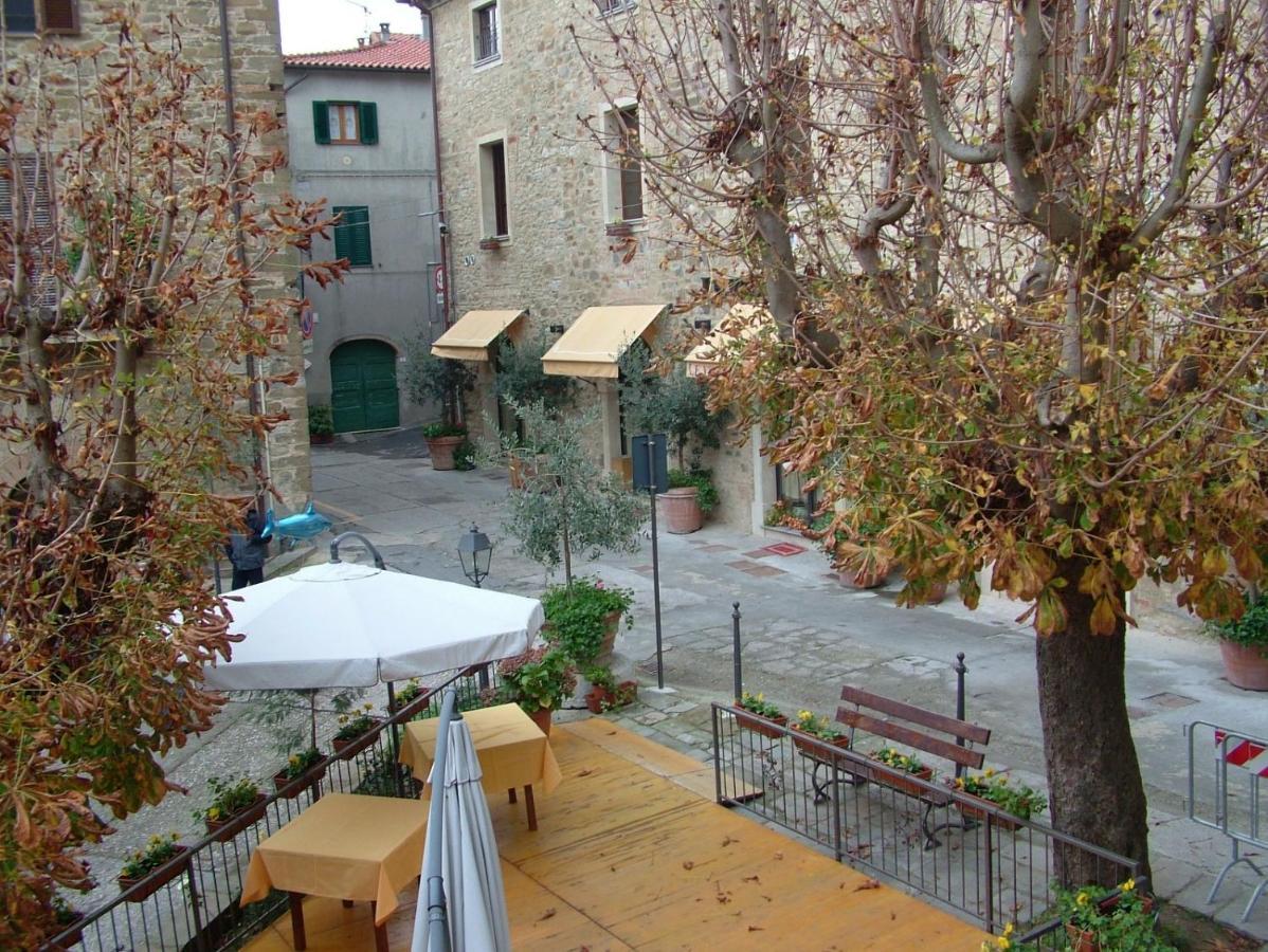 Casa Della Nonna Villa Chianni Eksteriør billede