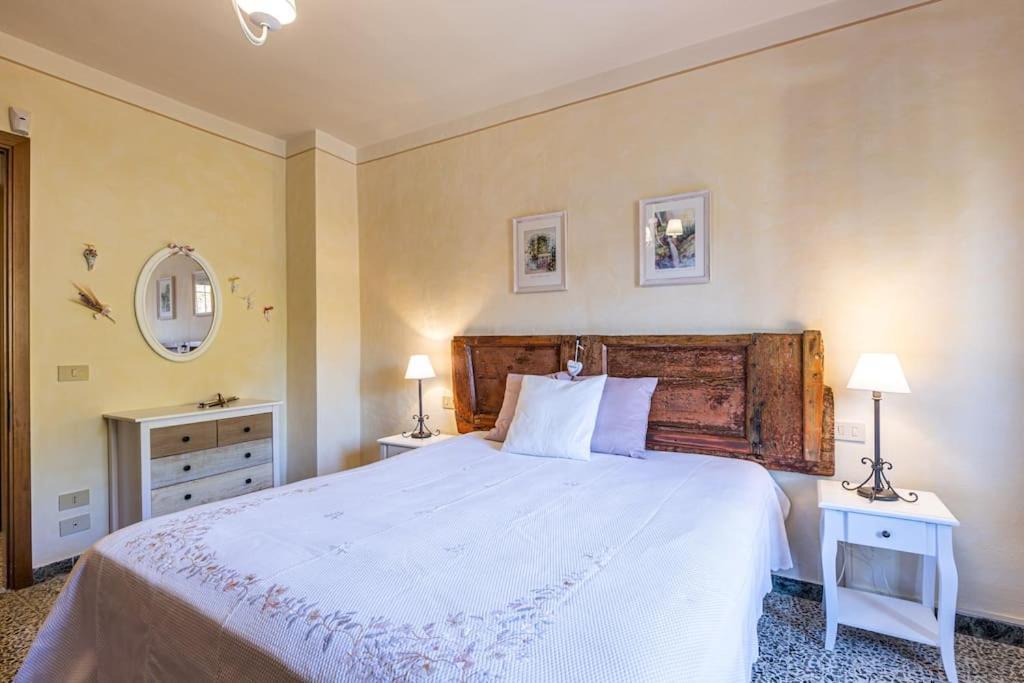 Casa Della Nonna Villa Chianni Eksteriør billede