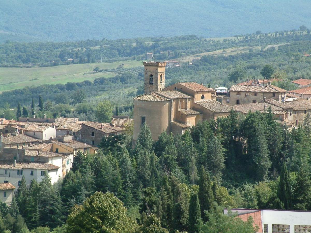 Casa Della Nonna Villa Chianni Eksteriør billede